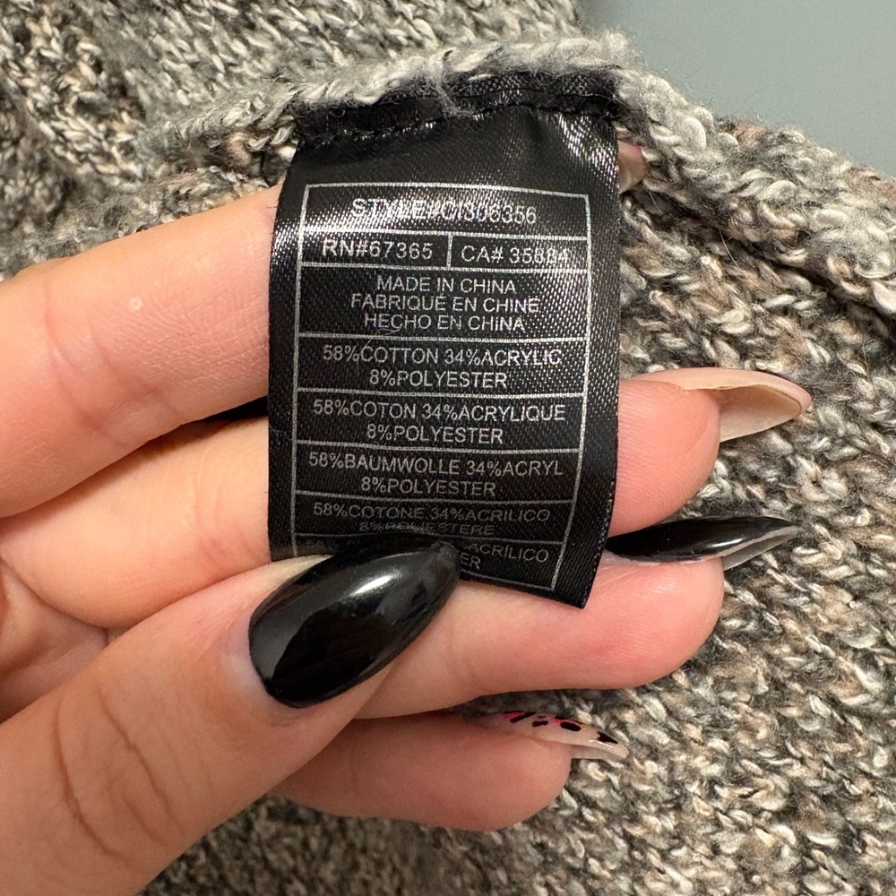 Anthropologie- Cupcakes & Cashmere Gray Leopard Knit Sweater - Picture 6 of 8